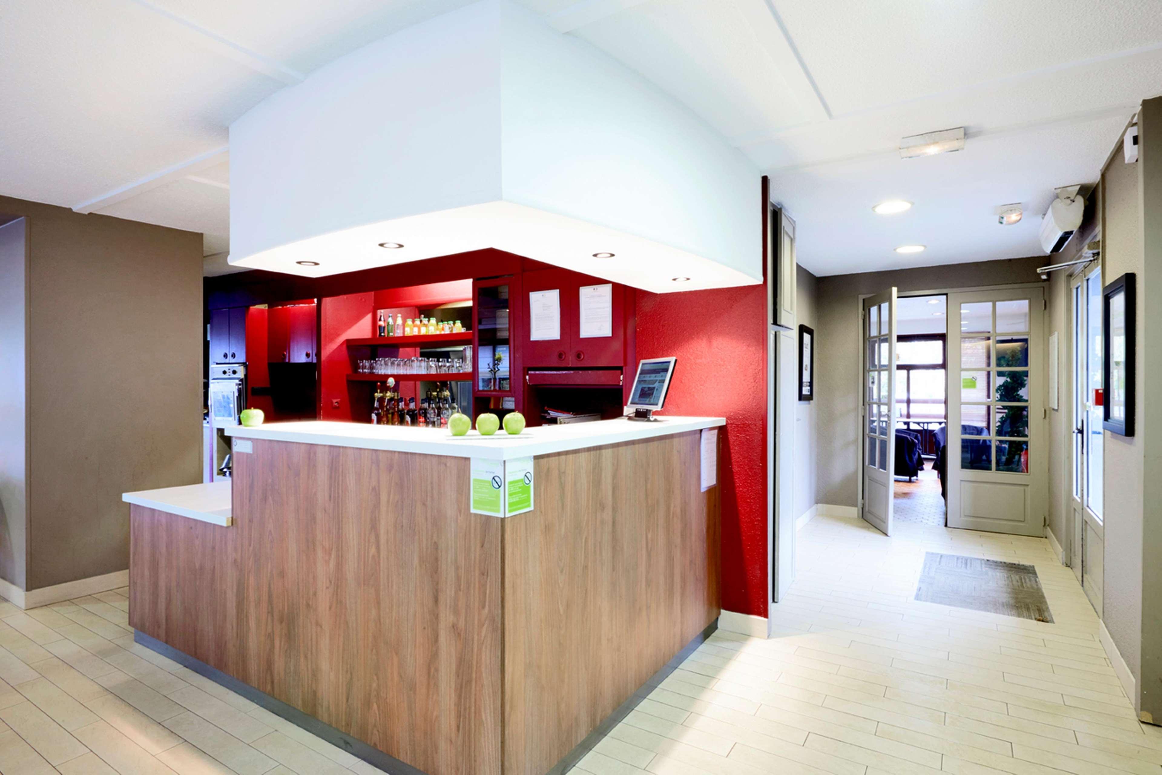 Готель Campanile Metz Est Technopole - Restaurant Екстер'єр фото