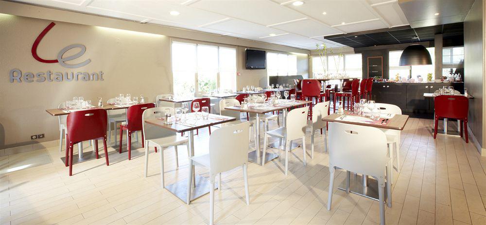 Готель Campanile Metz Est Technopole - Restaurant Екстер'єр фото